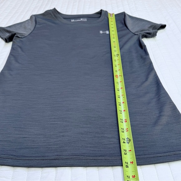 Under Armour Women's HeatGear Fitted Charcoal Gray Short Sleeve Tee Sz Small - Picture 4 of 6